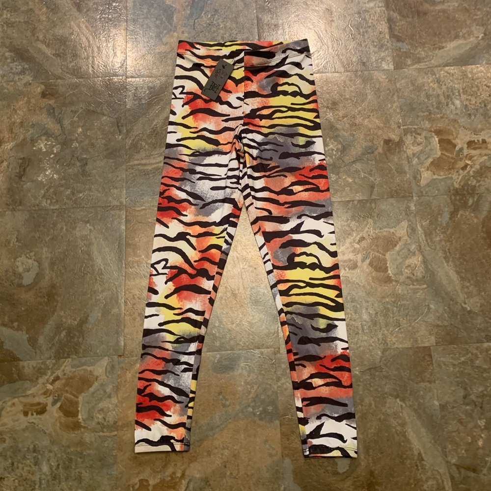 Ed Hardy animal print leggings, size XS. NWT